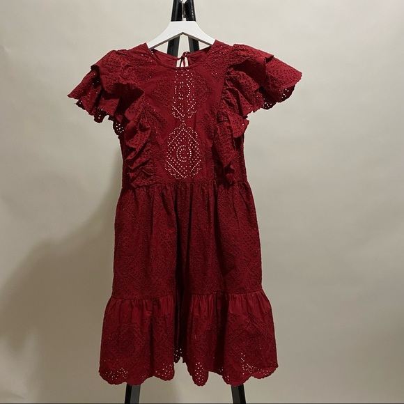 Dress - Picture 4 of 10